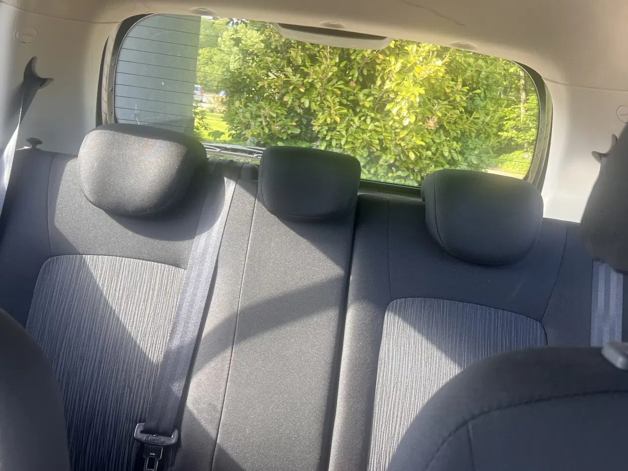 Billede 8 - NYSYNET Hyundai I10 1,3 BILLIG til salg