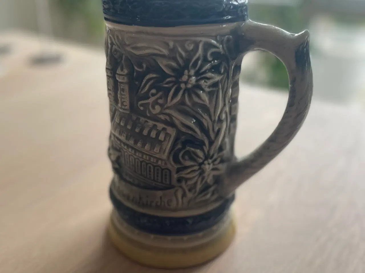 Billede 1 - Ølkrus - kan rumme lidt over 1 liter.