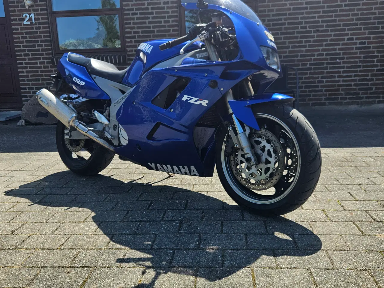 Billede 1 - Fin synt Yamaha fzr 1000 1995 sælges mega billig 