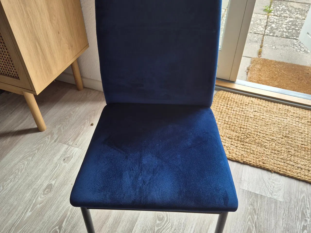 Billede 1 - 8 spisebordsstole i blå velour 