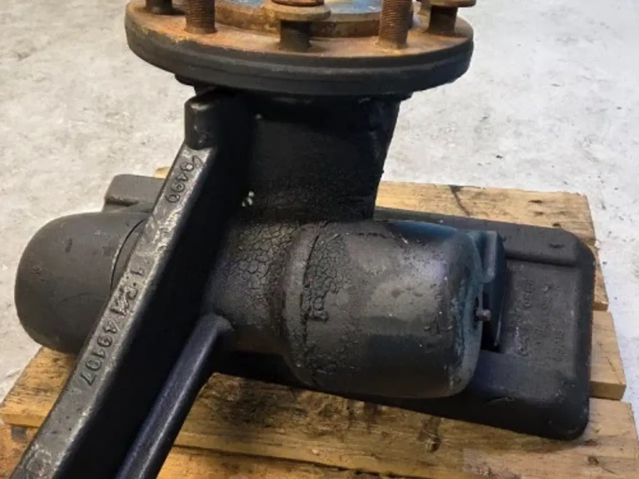 Billede 16 - New Holland CR9090 Spindel L. 84446945