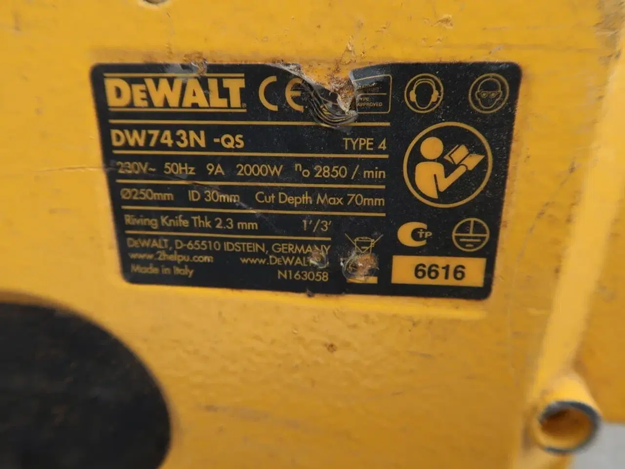 Billede 3 - Kap-/geringssav DEWALT DW743N