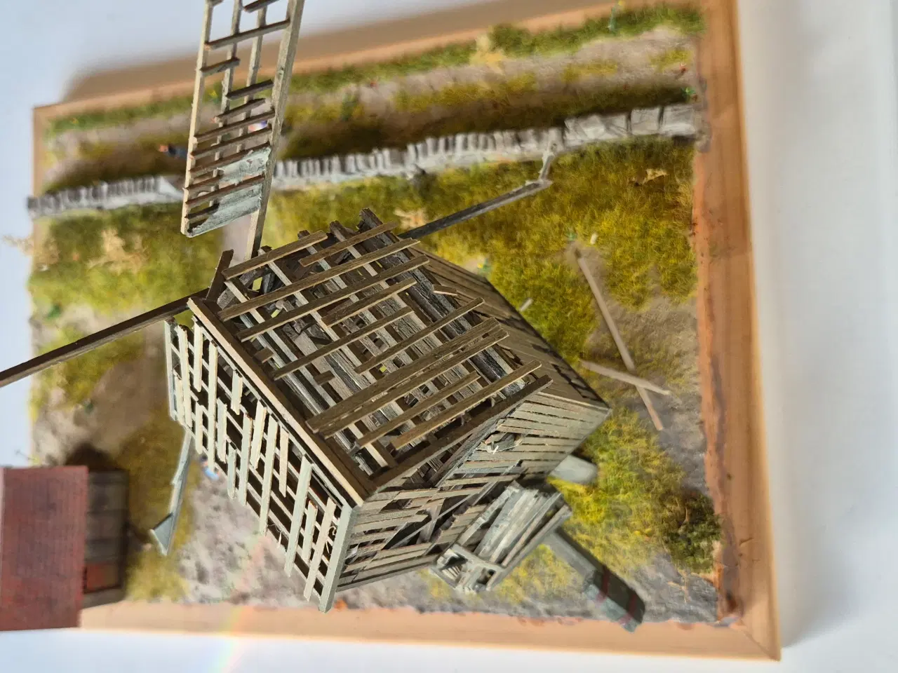 Billede 18 - DIORAMA STUB MØLLE H0