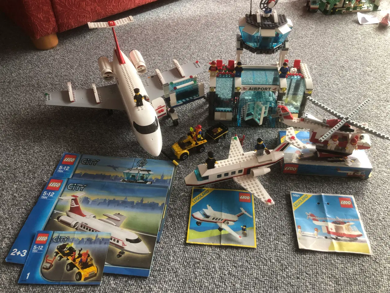 Billede 1 - 3 sæt Airport + helikopter+ charterfly