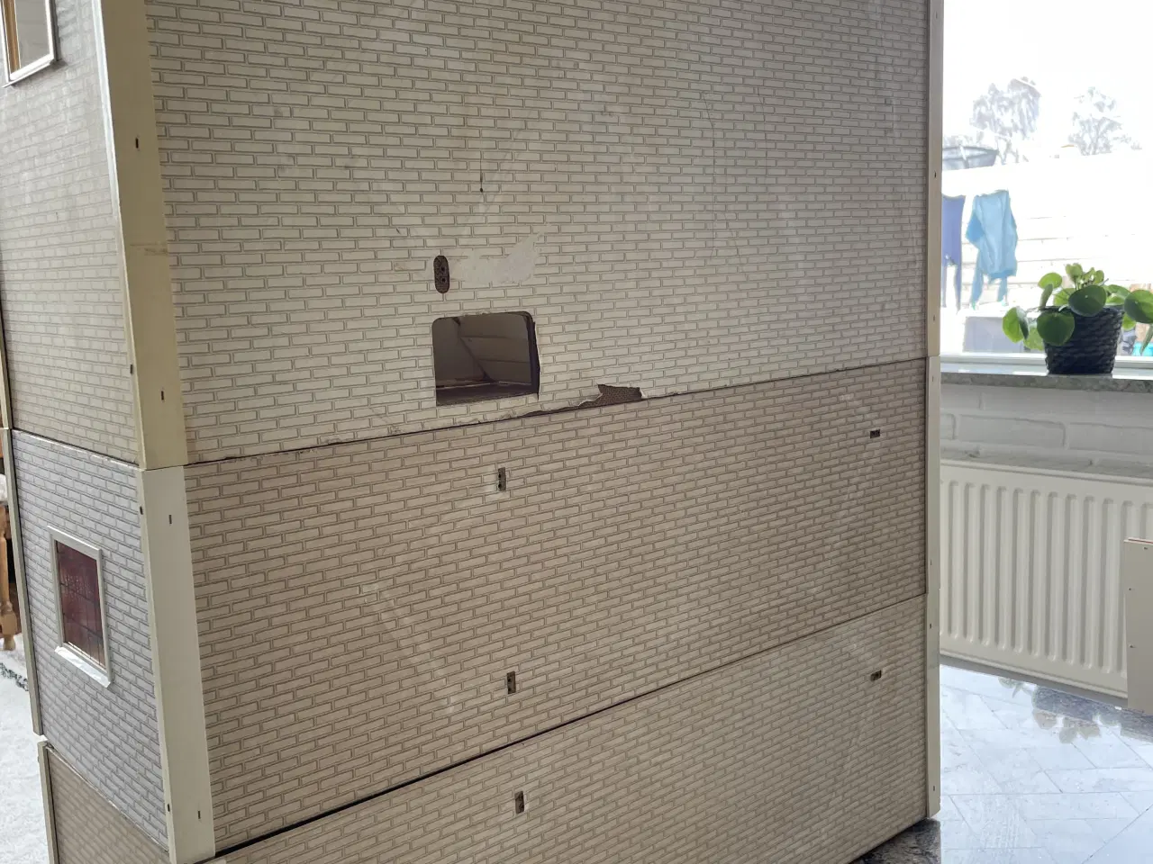 Billede 12 - Lumbydukkehus m. 4 etager ink. møbler 