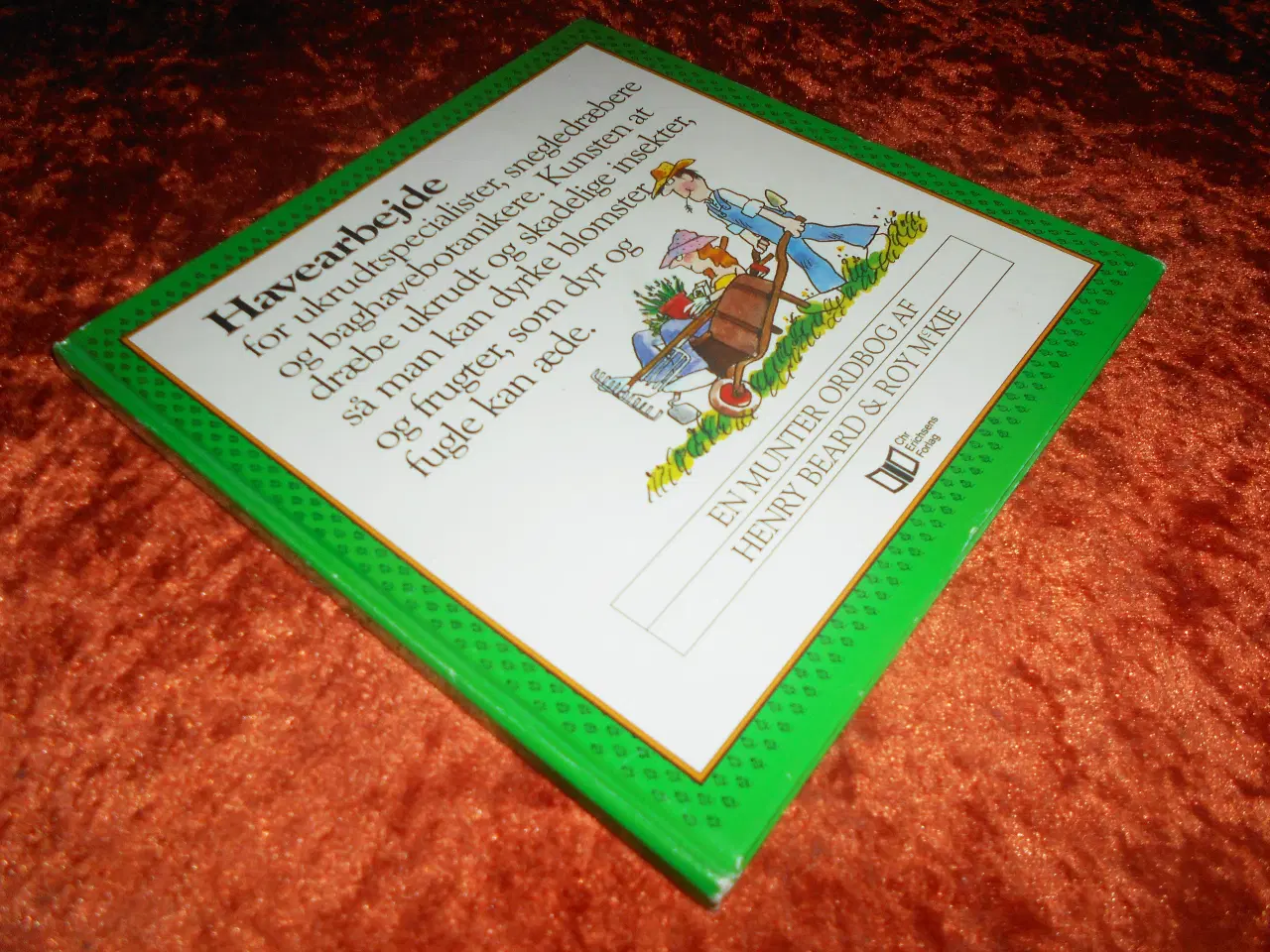 Billede 1 - Havearbejde for ukrudtsspecialister, Henry Beard,