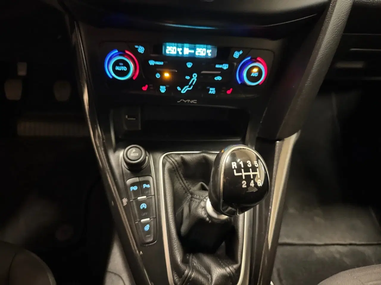 Billede 11 - Ford Focus 1,0 SCTi 125 Titanium