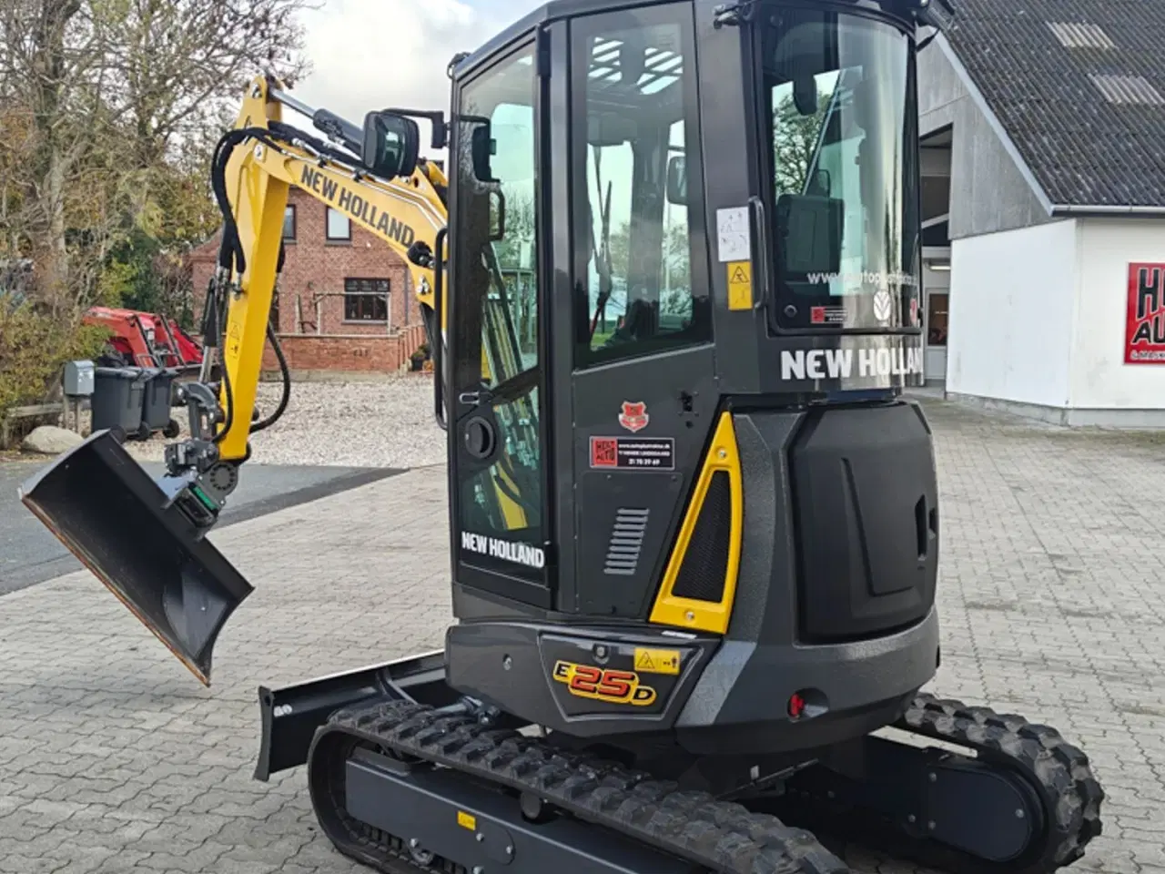 Billede 5 - New Holland E25D