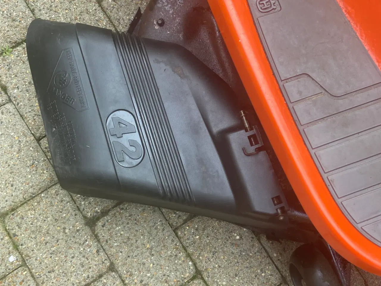 Billede 10 - Husqvarna LTH152 Havetraktor