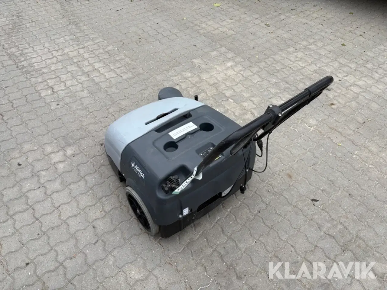Billede 3 - Fejemaskine Nilfisk Sweeper SW 750