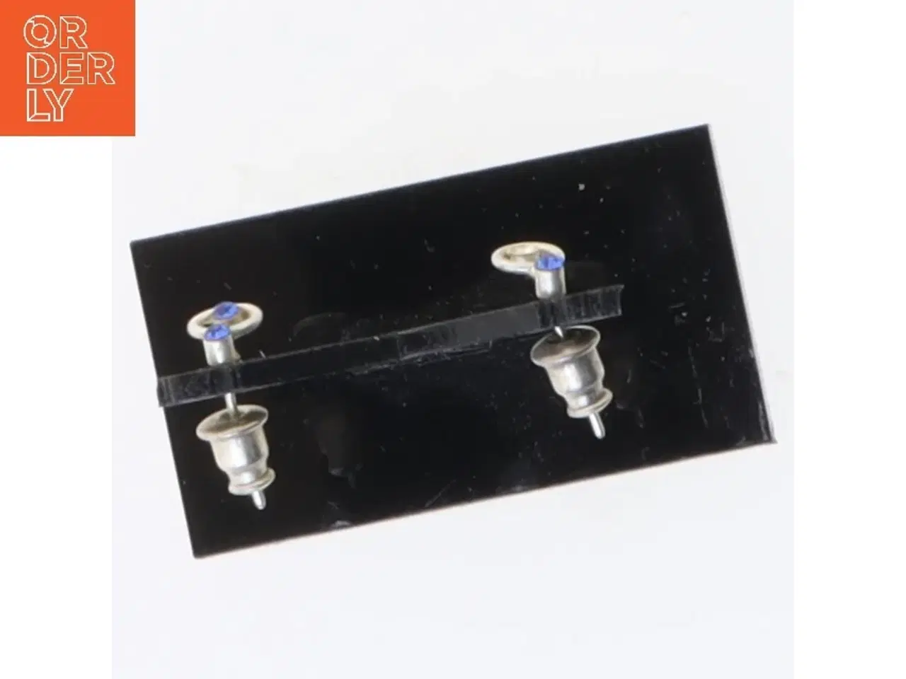 Billede 3 - Øreringe (str. 0,8 cm)