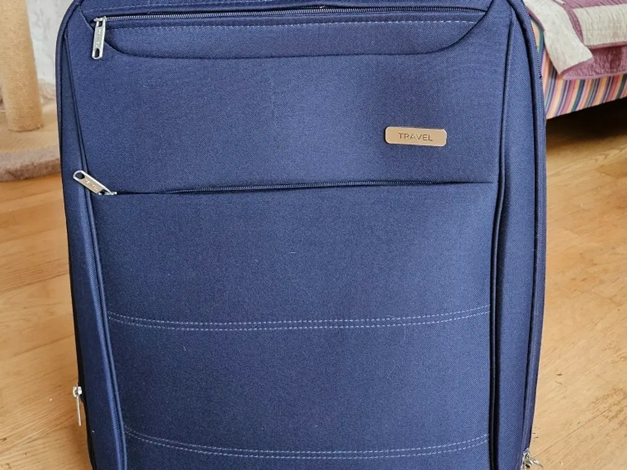 Billede 1 - Ny kuffert, mrk. Travel