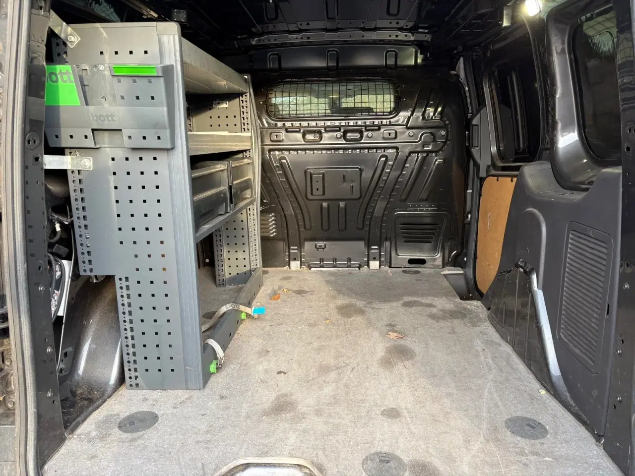 Billede 10 - Ford Transit Connect 1,5 TDCi 120 Trend aut. kort