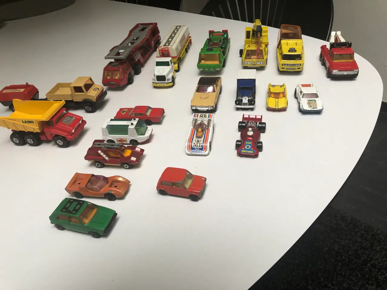 Billede 3 - Matchbox legetøjsbiler