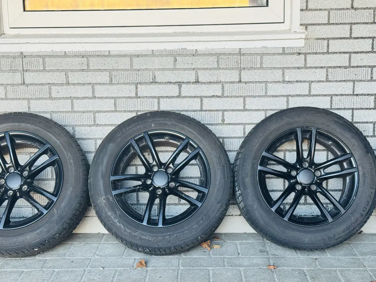 Billede 2 - BMW alufælge orginal 17 tommer 5x120 med vinterdæk