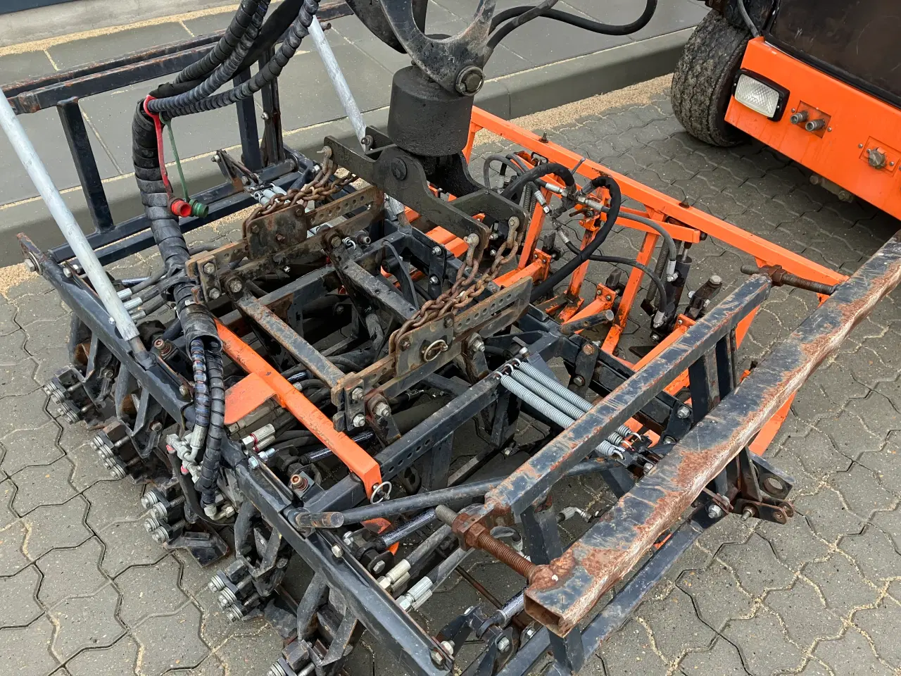 Billede 12 - Optimas H88 Velkørene Fliselægger 3400 timer