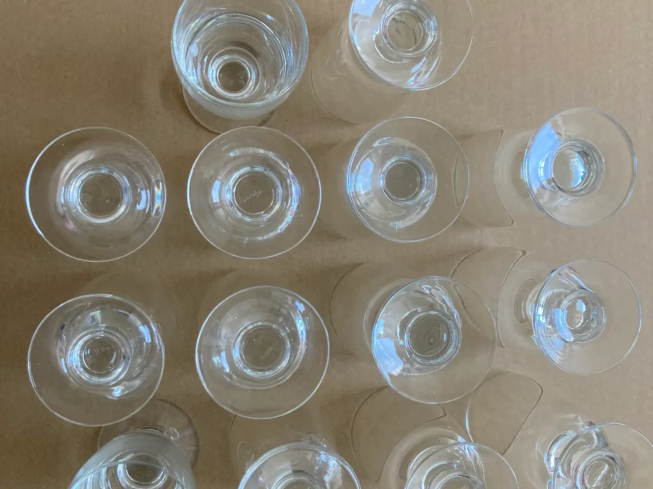 Billede 4 - Holmegård Glas, Hvid almue