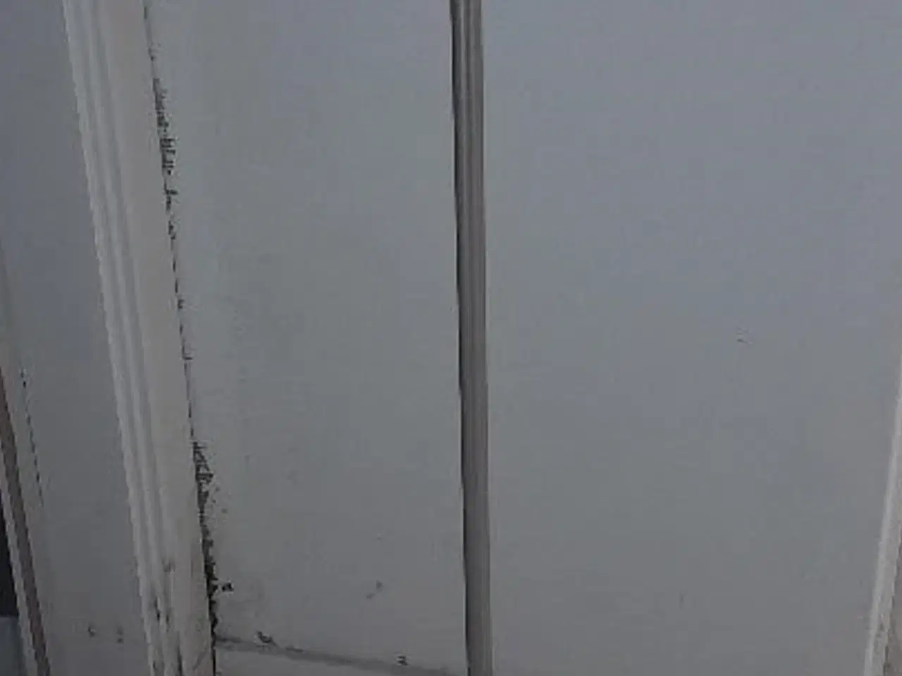 Billede 1 - Flot standerlampe med hvide glasskærme