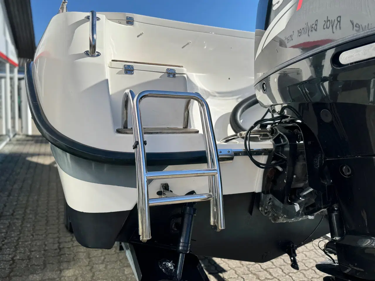 Billede 11 - 200 DC med 150 HK Suzuki-EFI 4 takt - udstyr