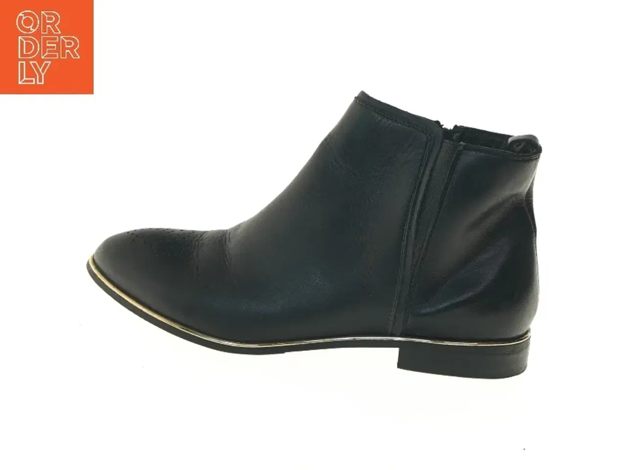 Billede 1 - Støvler i størrelse 42 fra Cox (str. 42 )