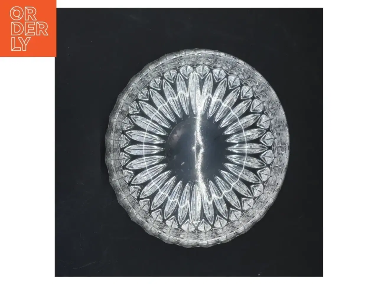 Billede 2 - Glas skål med diamant mønster (str. 7x17 cm)