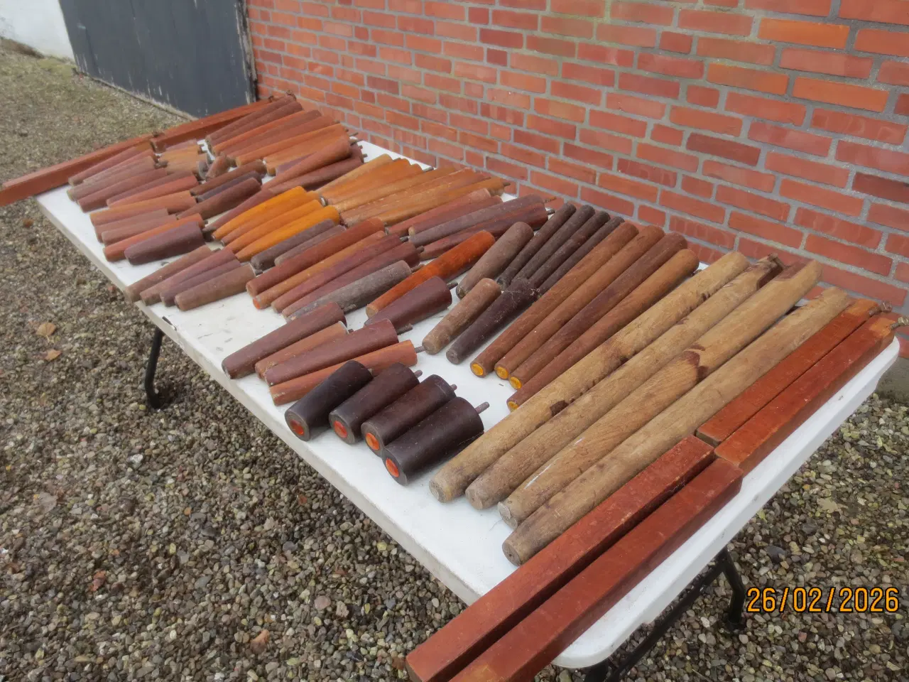 Billede 1 - 92 stk Teakben i forskellige mål