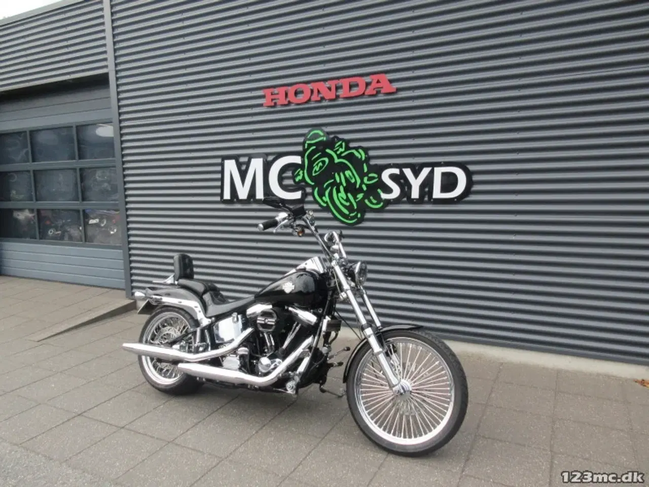 Billede 2 - Harley-Davidson FXSTC Softail Custom MC-SYD ENGROS /Bytter gerne