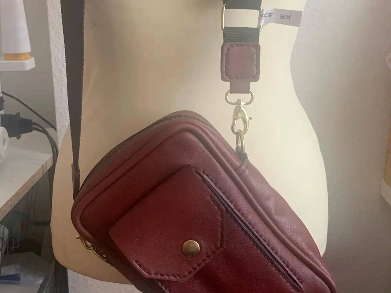 Billede 1 - Crossbody taske i brun læder