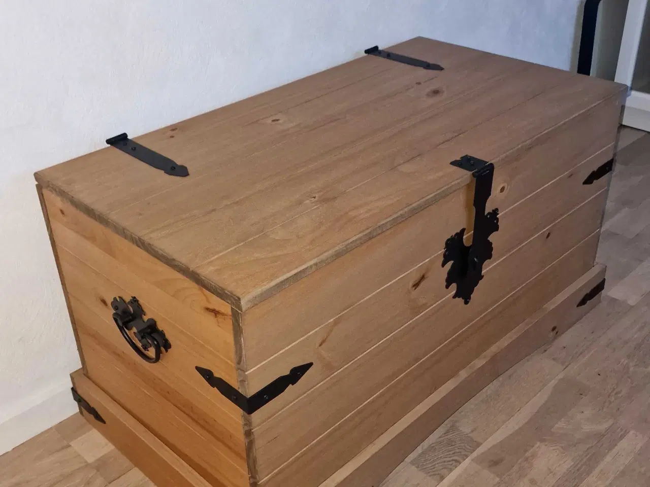 Billede 1 - Smuk kiste