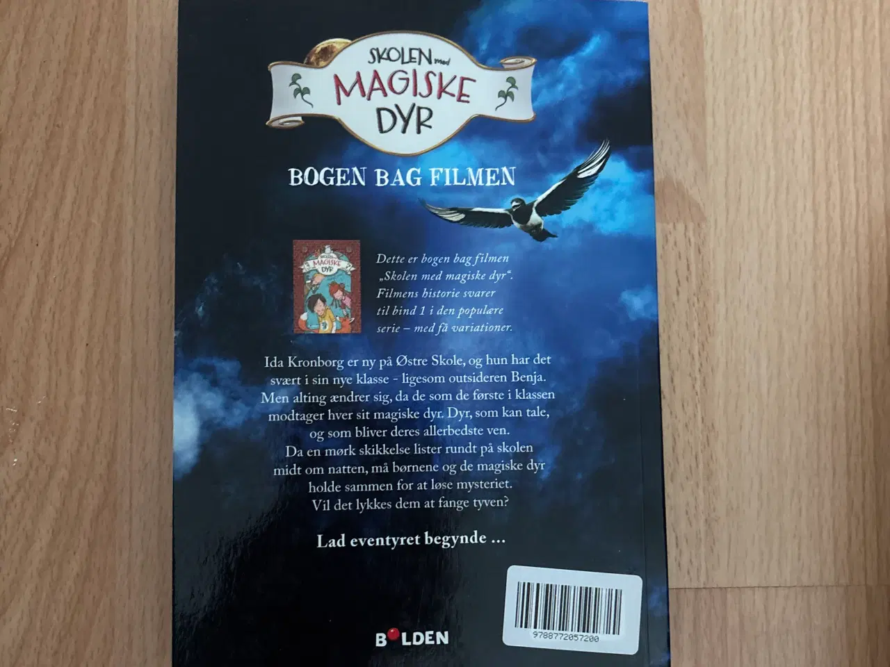 Billede 2 - Skolen med Magiske dyr