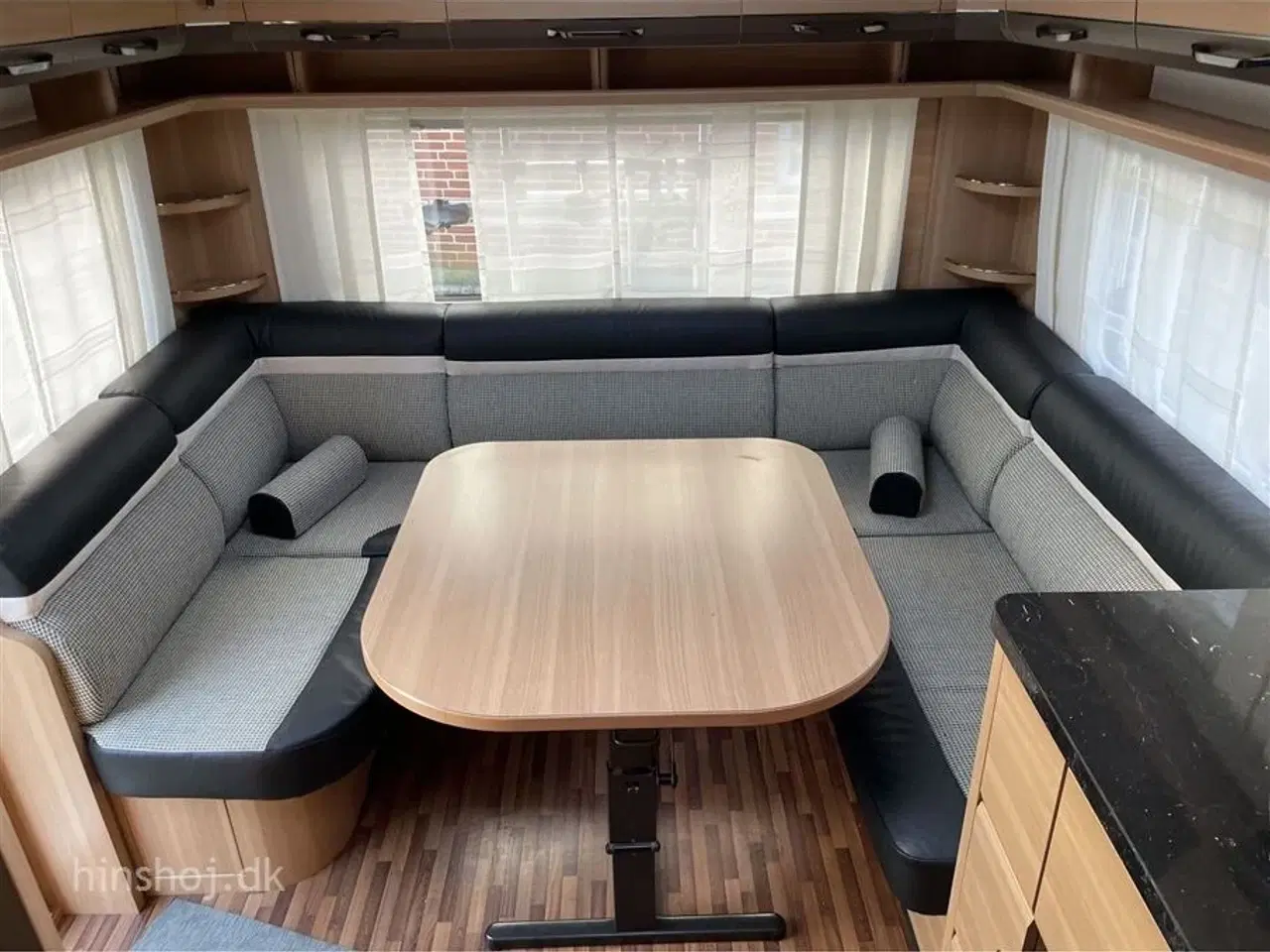 Billede 3 - 2015 - LMC Musica 562 E ALDE Dejlig vogn med rundsidegruppe og enklesenge fra Hinshøj Caravan A/S