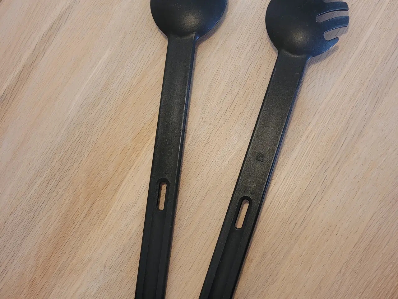 Billede 2 - Tupperware pasta/ salat tang i 2 dele