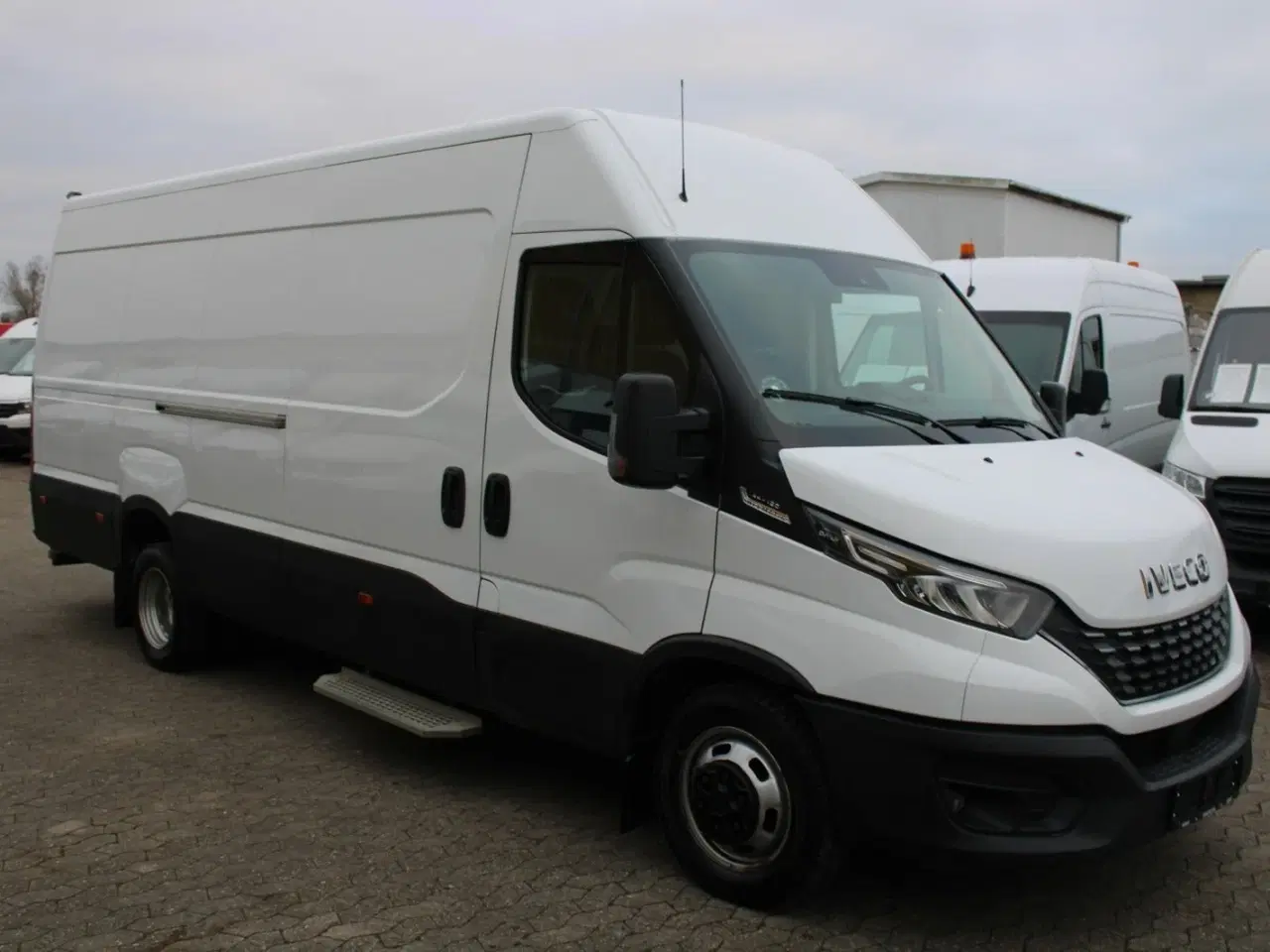 Billede 3 - Iveco Daily 3,0 35C18 16m³ Van AG8