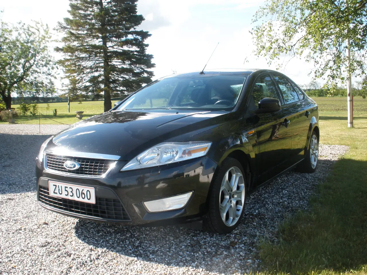 Billede 1 - Ford Mondeo 2,0 I 5 dørs