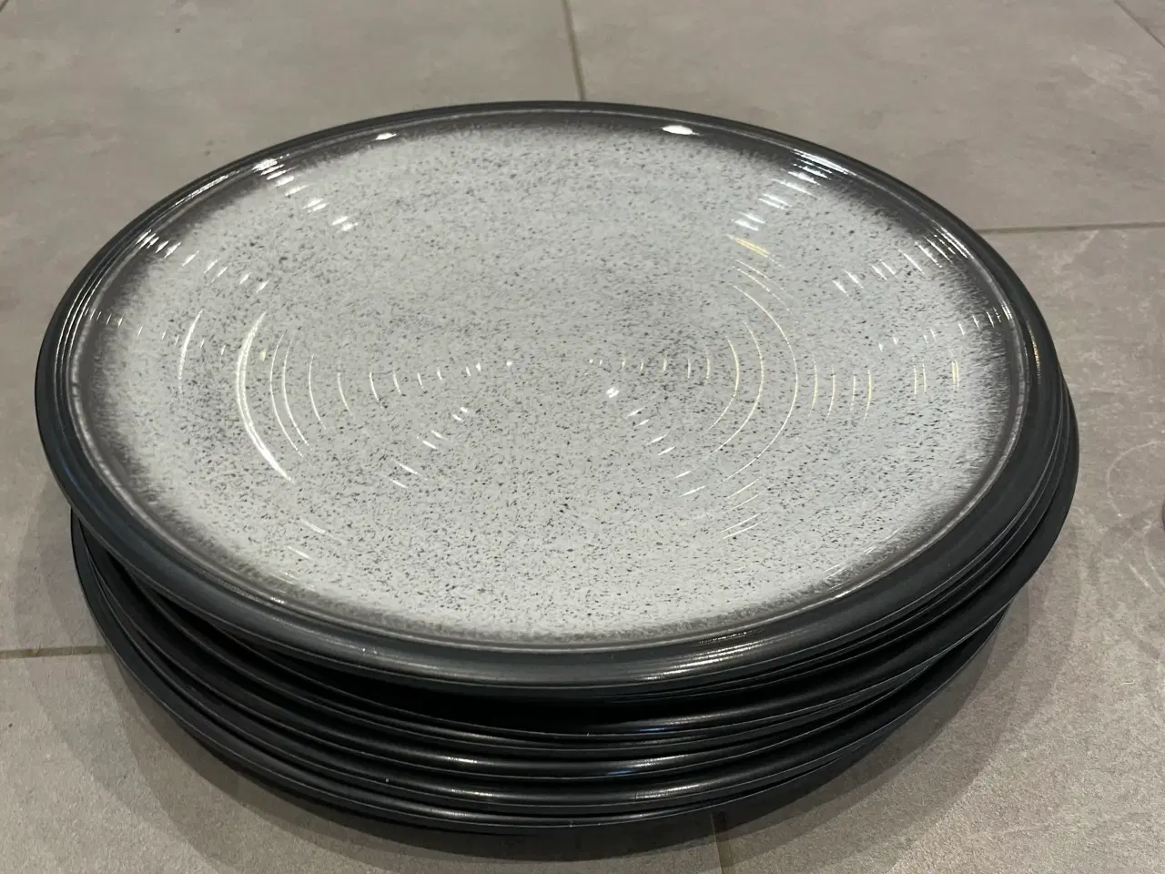 Billede 3 - Camping service 49 dele, sælges samlet 