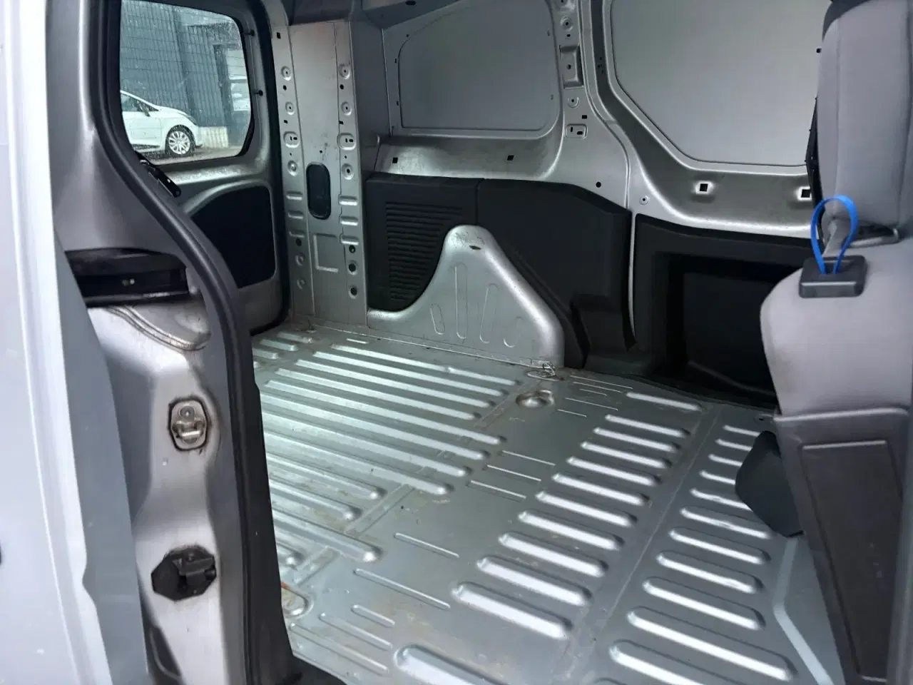 Billede 10 - Peugeot Partner 1,6 BlueHDi 100 L2 ESG Flex Van