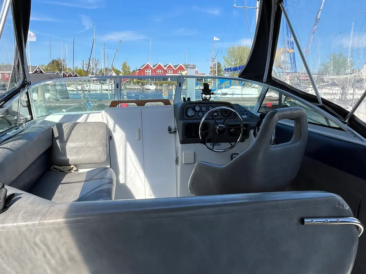 Billede 5 - Rinker Fiesta Vee 260