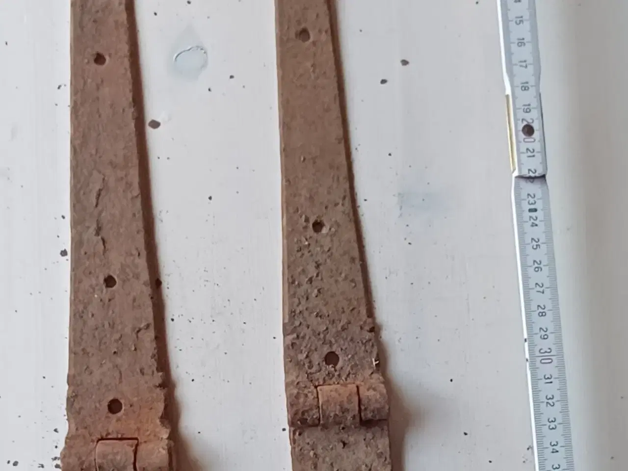 Billede 4 - Antikke hængsler.