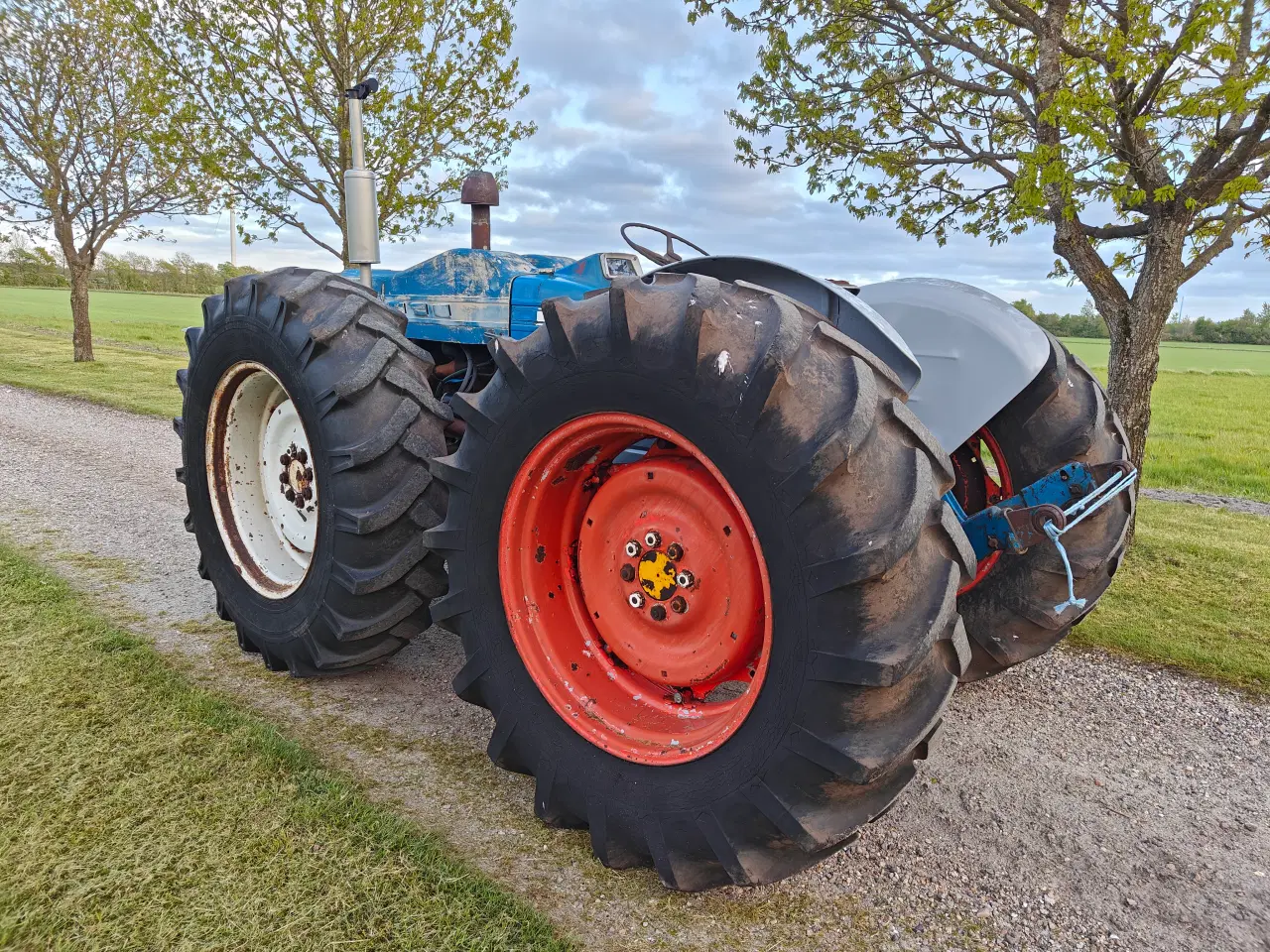 Billede 4 - Ford county 954