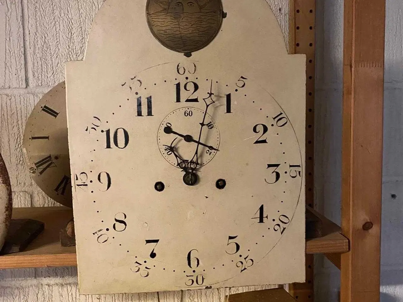 Billede 5 - Gamle urværker og reservedele. 