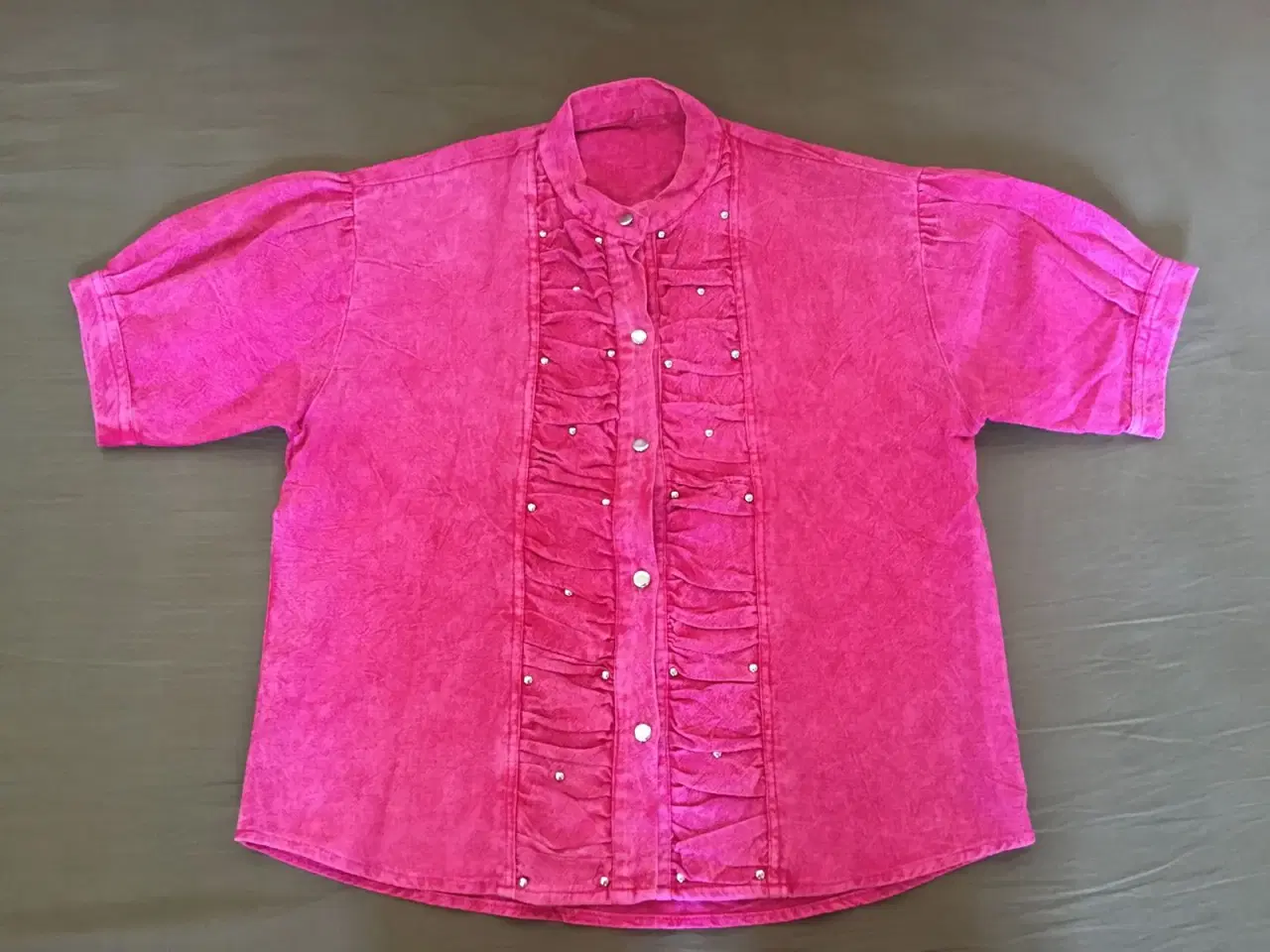 Billede 1 - Lækker pink bluse til salg