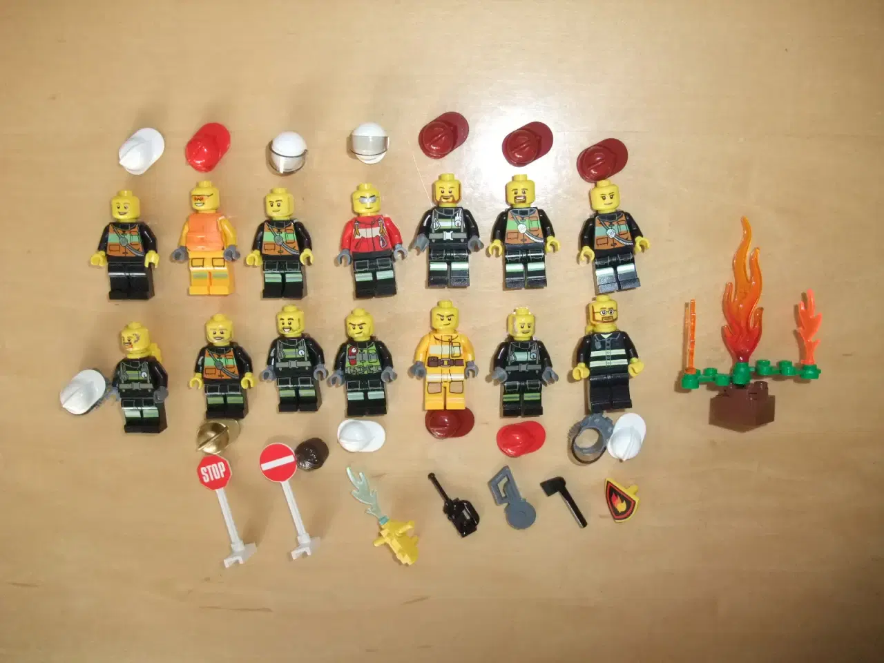 Billede 2 - Lego Fire/Brandmænd Figurer+Tilbehør