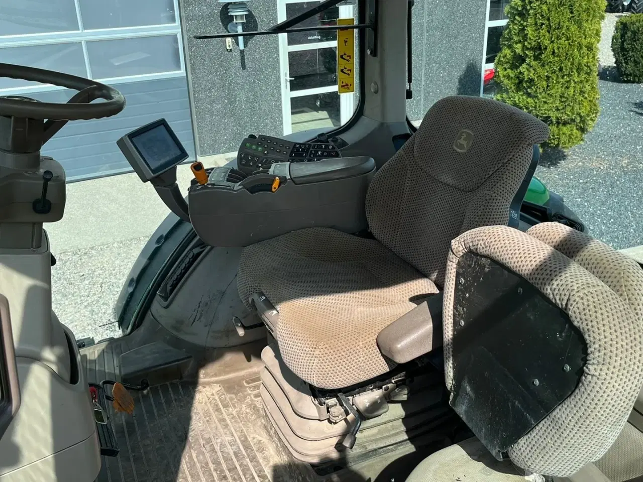 Billede 19 - John Deere 7280R Næsten nye dæk, Autopower og frontlift samt luft anlæg