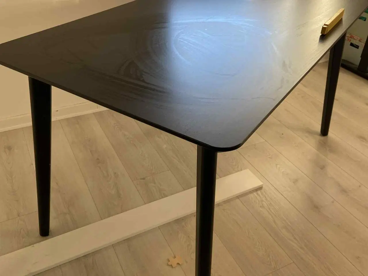 Billede 1 - Fint spisebord, sort LISABO