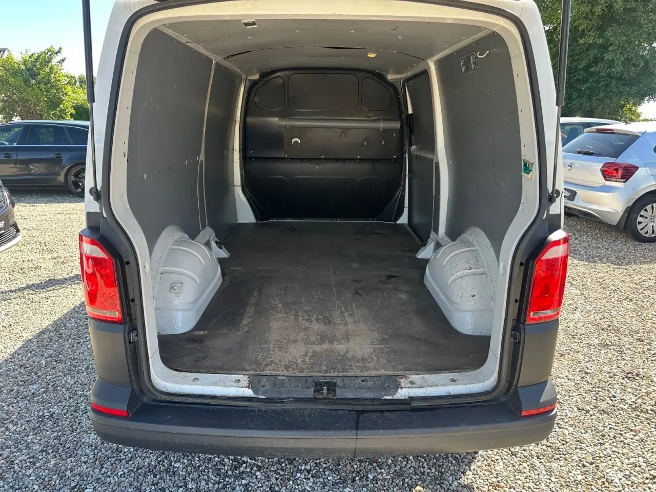 Billede 9 - VW Transporter 2,0 TDi 102 Kassevogn lang