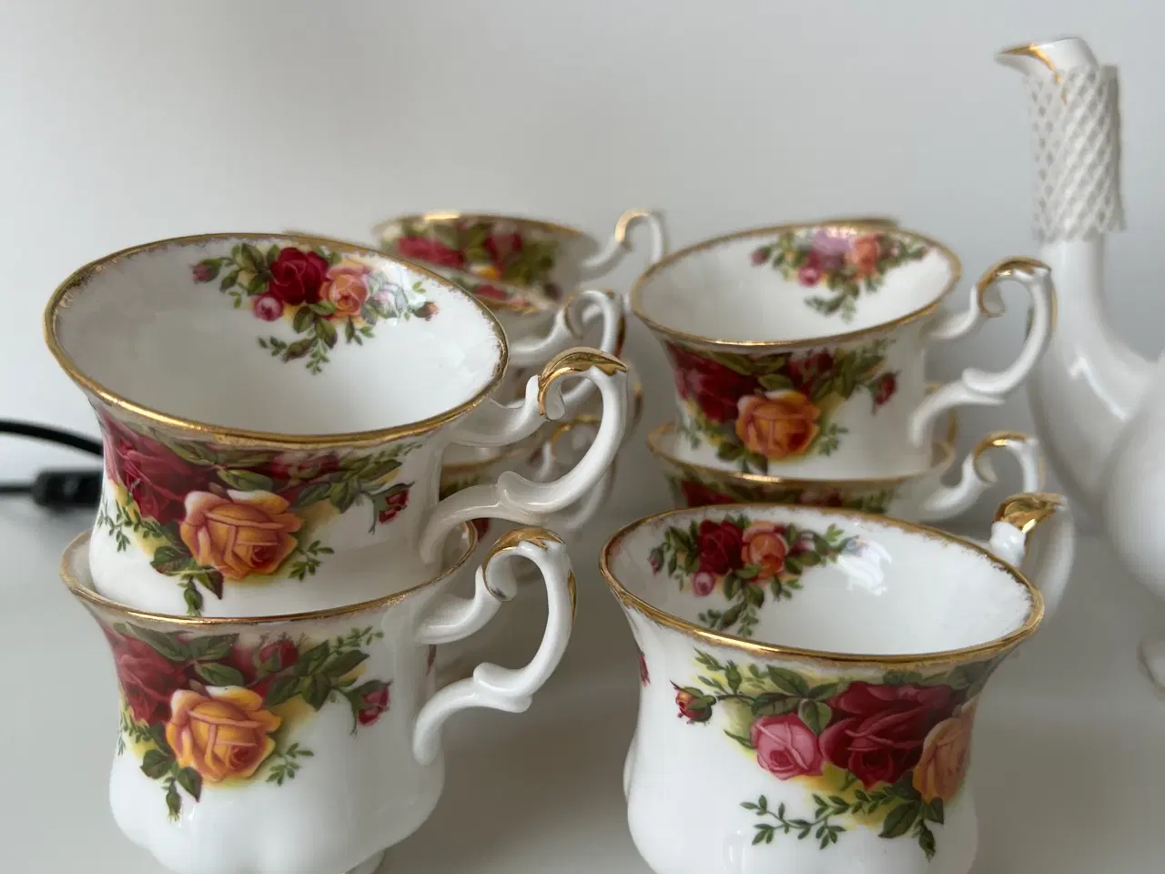 Billede 3 - Kaffestel Landsbyrose Royal Albert Countryrose