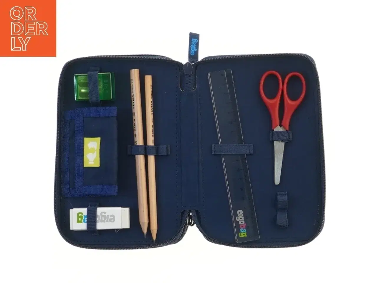 Billede 5 - Blå penalhus med farveblyanter og tuscher fra Ergobag (str. 20,5x14 cm)