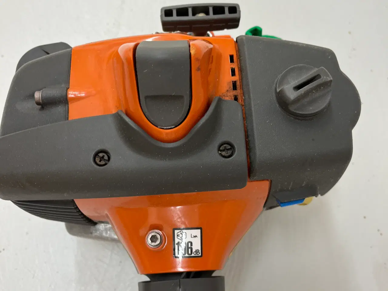 Billede 5 - Husqvarna 327HE3 x serie Stanghækkeklipper Benzin