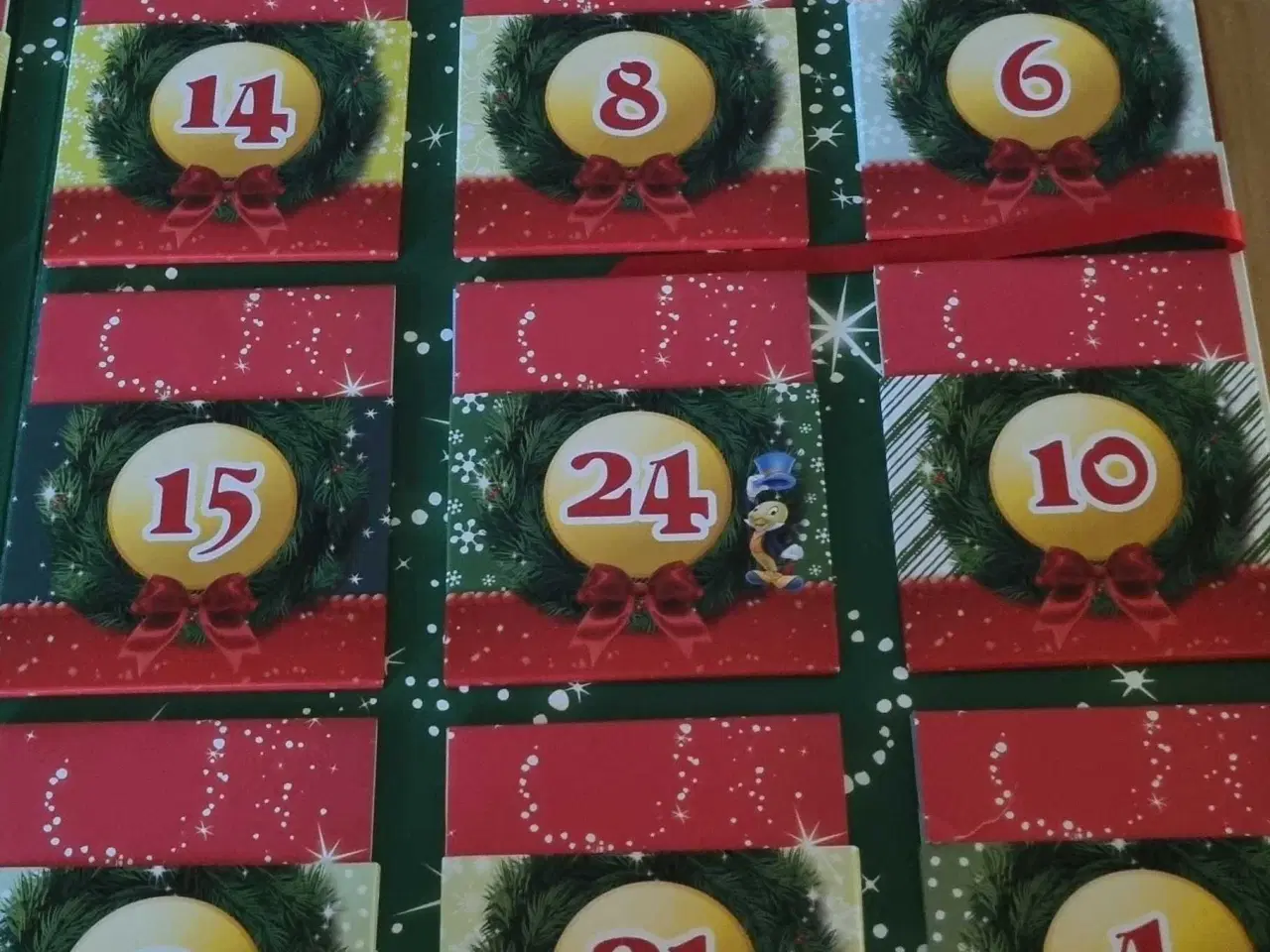 Billede 3 - Disney julekalender med 24 bøger