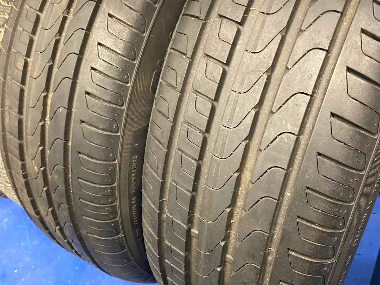 Billede 1 - 2stk Pirelli dæk 215/60-R16